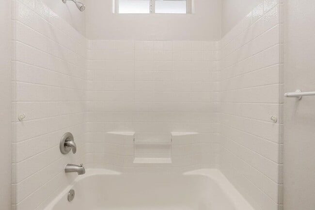 Building Photo - Beautiful 4 Bedroom Single-Level Home