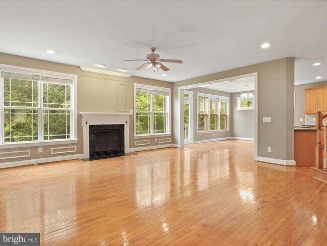 Building Photo - 8500 Indian Paintbrush Way