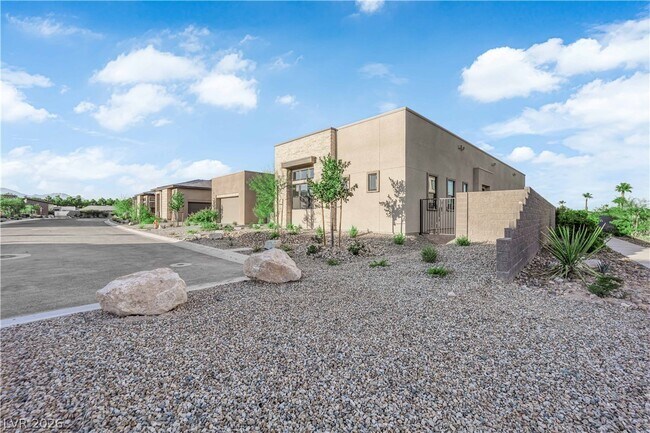 Building Photo - 4792 Outlook Peak St