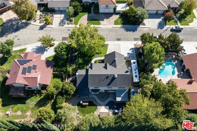 Building Photo - 2729 Parton Cir