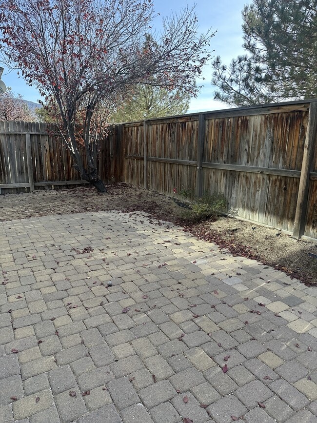 Building Photo - 1720 Iron Mountain Dr