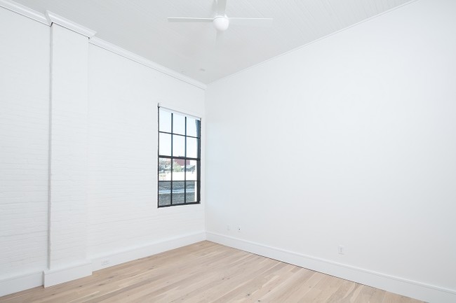 Floorplan - Auction House Apartments