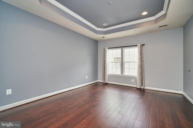 Primary Bedroom - 8126 S Channel Dr