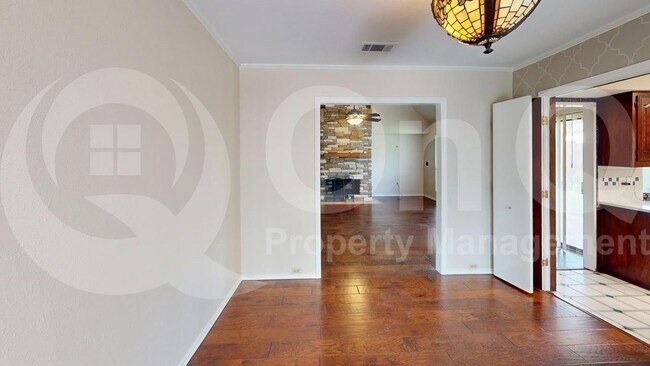 Building Photo - 2212 Canyon Valley Trail