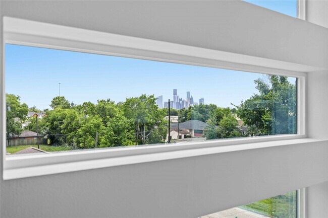Building Photo - 3103 Lelia St