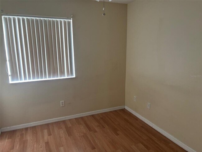 Building Photo - 1158 S Beach Cir