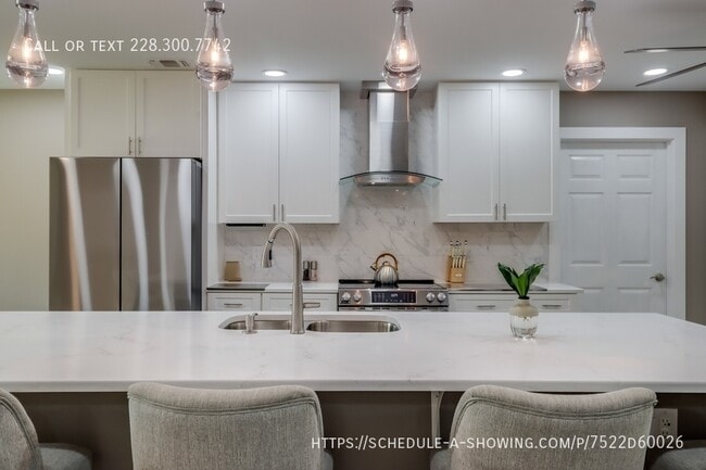 Building Photo - 508 Tasha Dr