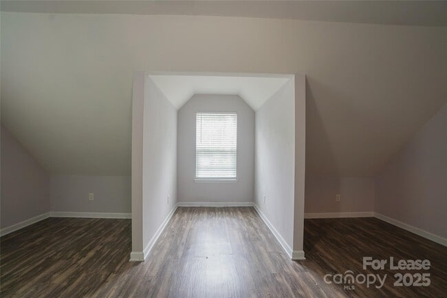 Building Photo - 4907 Morningwood Dr