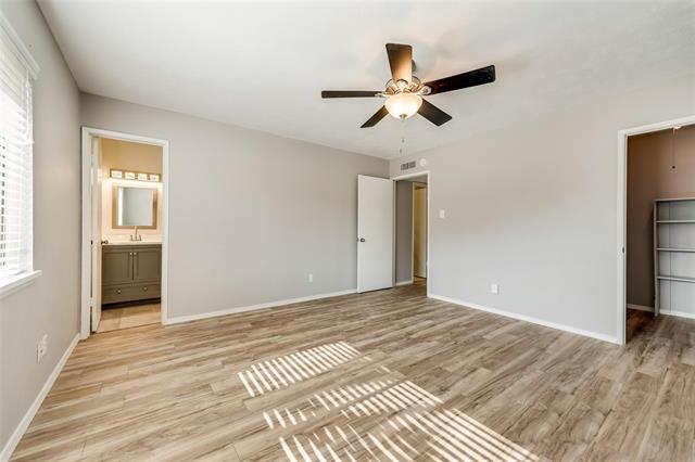Building Photo - 714 Meadow Mead Dr
