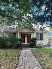 Building Photo - Two Bedroom Remodel in Rosedale Neighborhood