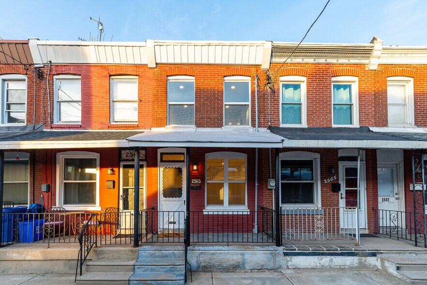 Building Photo - 2563 E Elkhart St