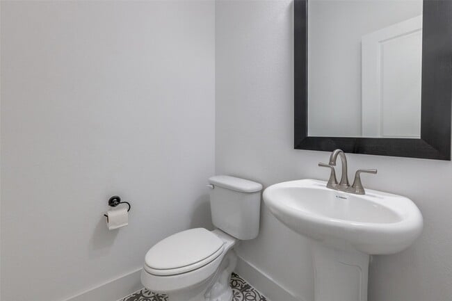 Building Photo - 830 Trace Hawk Ln