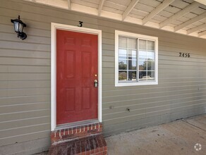 Building Photo - 2456 N Brophy Circle - Great Central Location
