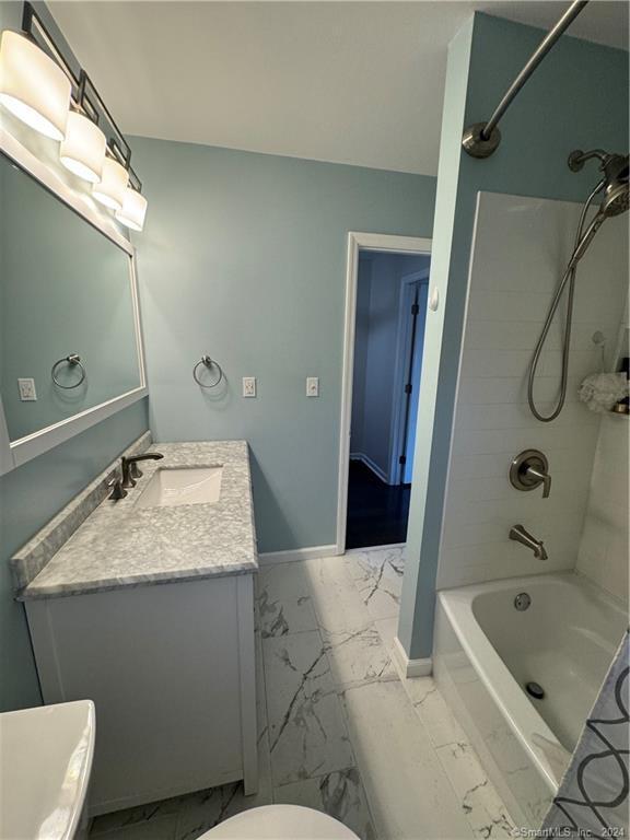 Building Photo - 41 Nash Pl