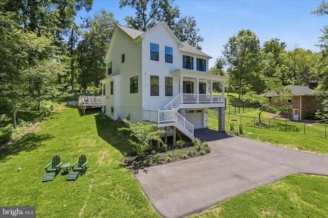 Building Photo - 15717 Tierra Dr