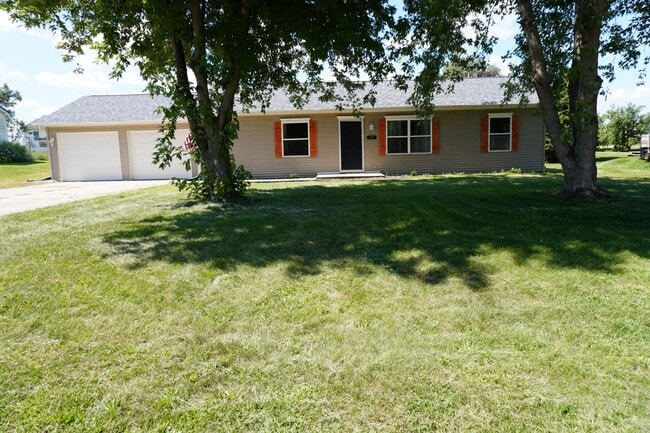 Building Photo - 37 Ems D22A Ln