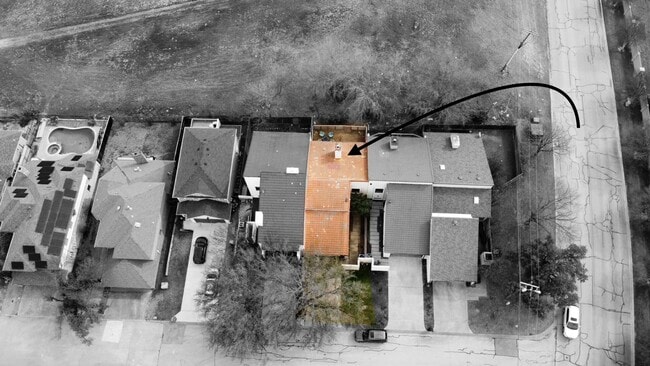 Building Photo - Amazing Mid-Century Modern 2 Bed, 2.5 Bath Ready for New Tenants- Eagle Mountain Saginaw ISD- 76179