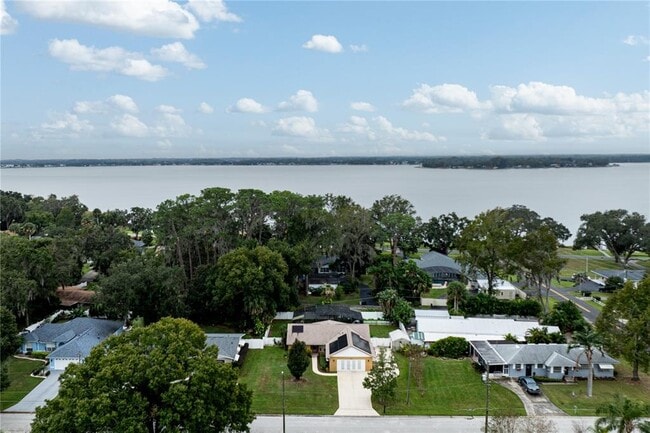 Building Photo - 4242 Cactus Ln