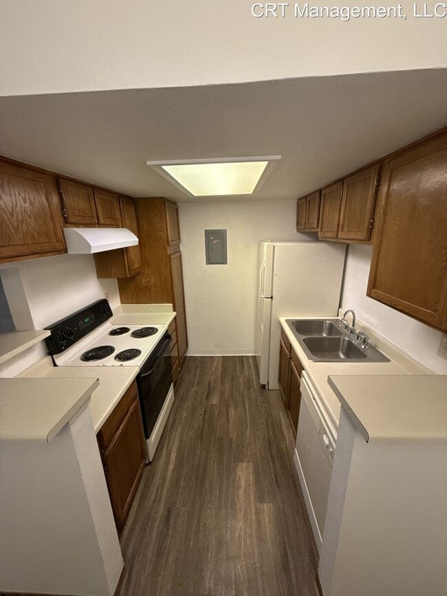 Building Photo - Spacious 1 Bed, 1 Bath Condo – Prime Lowry...