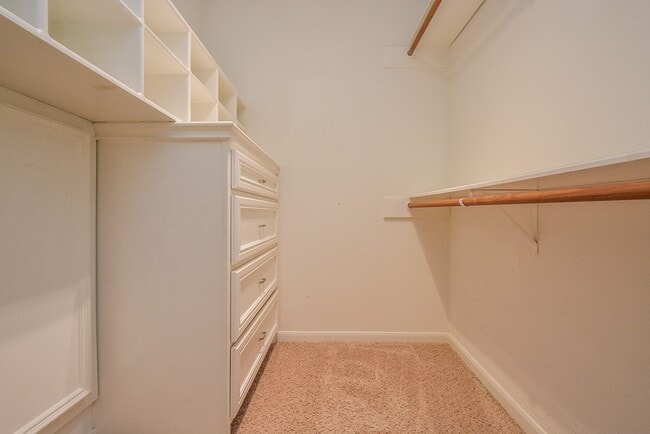 Building Photo - 8010 White Marsh Ct