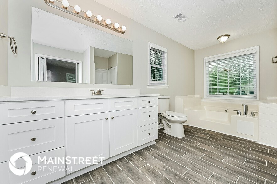 Building Photo - 295 Stoneridge Way