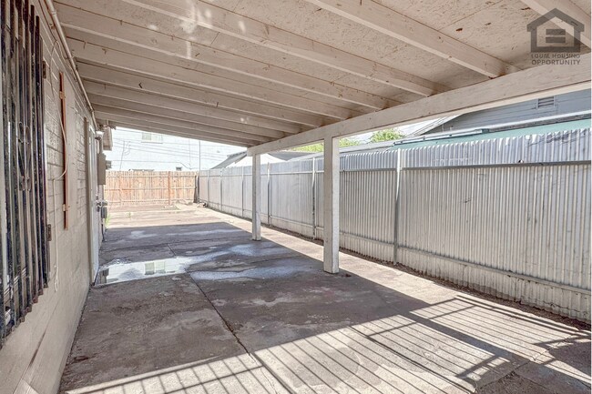 Building Photo - 4Bed/2Bath House at McDowell Rd/32nd St! Move-In Ready on 07/02/2026! – NO HOA!