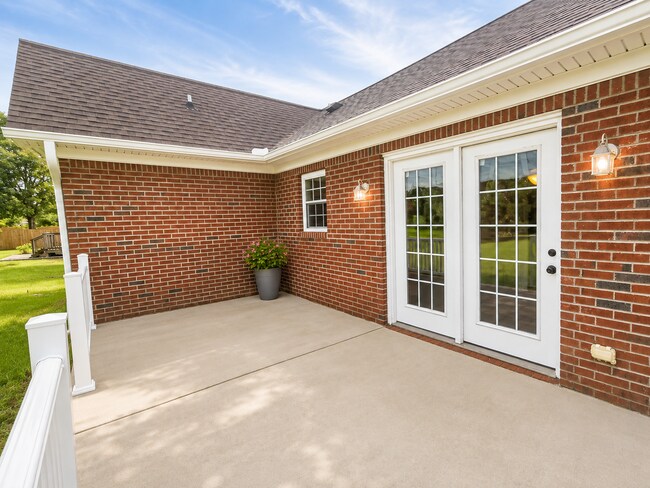 Building Photo - 112 Wilda Dr