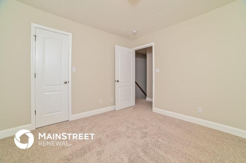 Building Photo - 5300 Stricter Ln