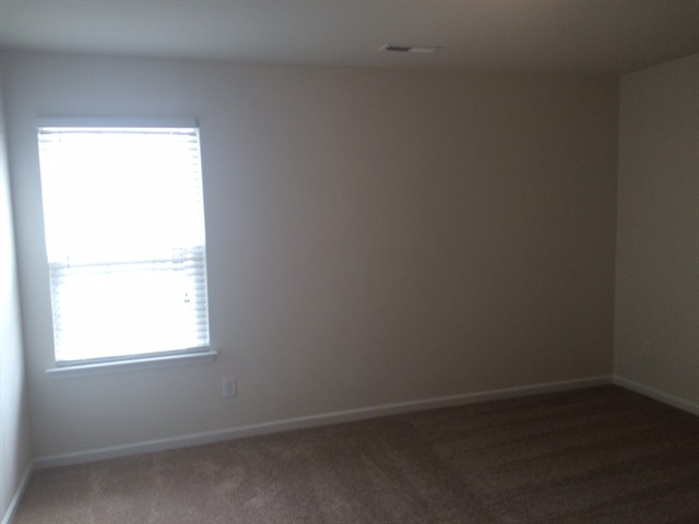 Building Photo - 1566 Cavendish Ct