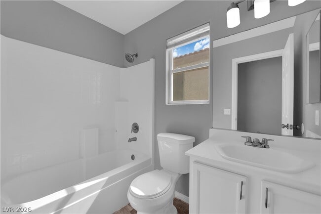 Building Photo - 2918 Pelican Breeze Ct