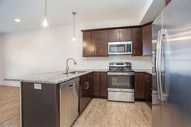 Building Photo - Bauer Crossings