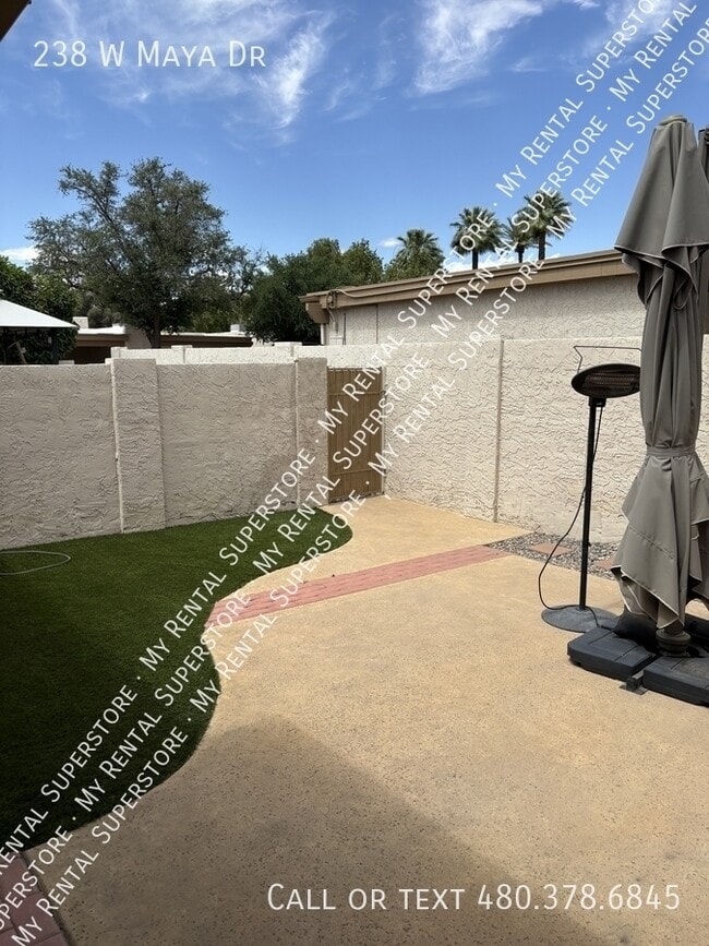 Building Photo - 238 W Maya Dr