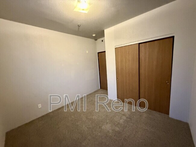 Building Photo - 1600 I St