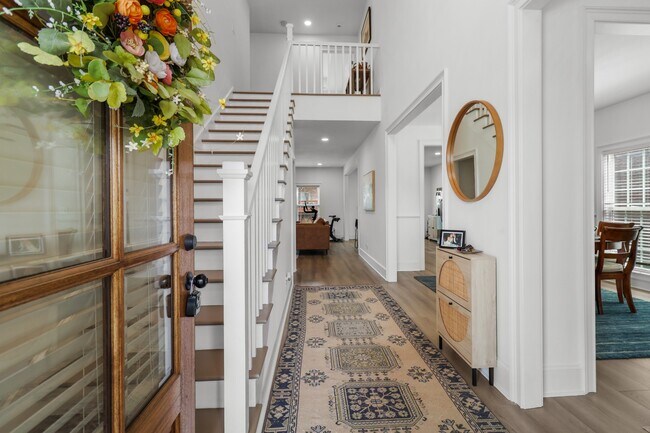 Building Photo - 276 Bluebell Dr