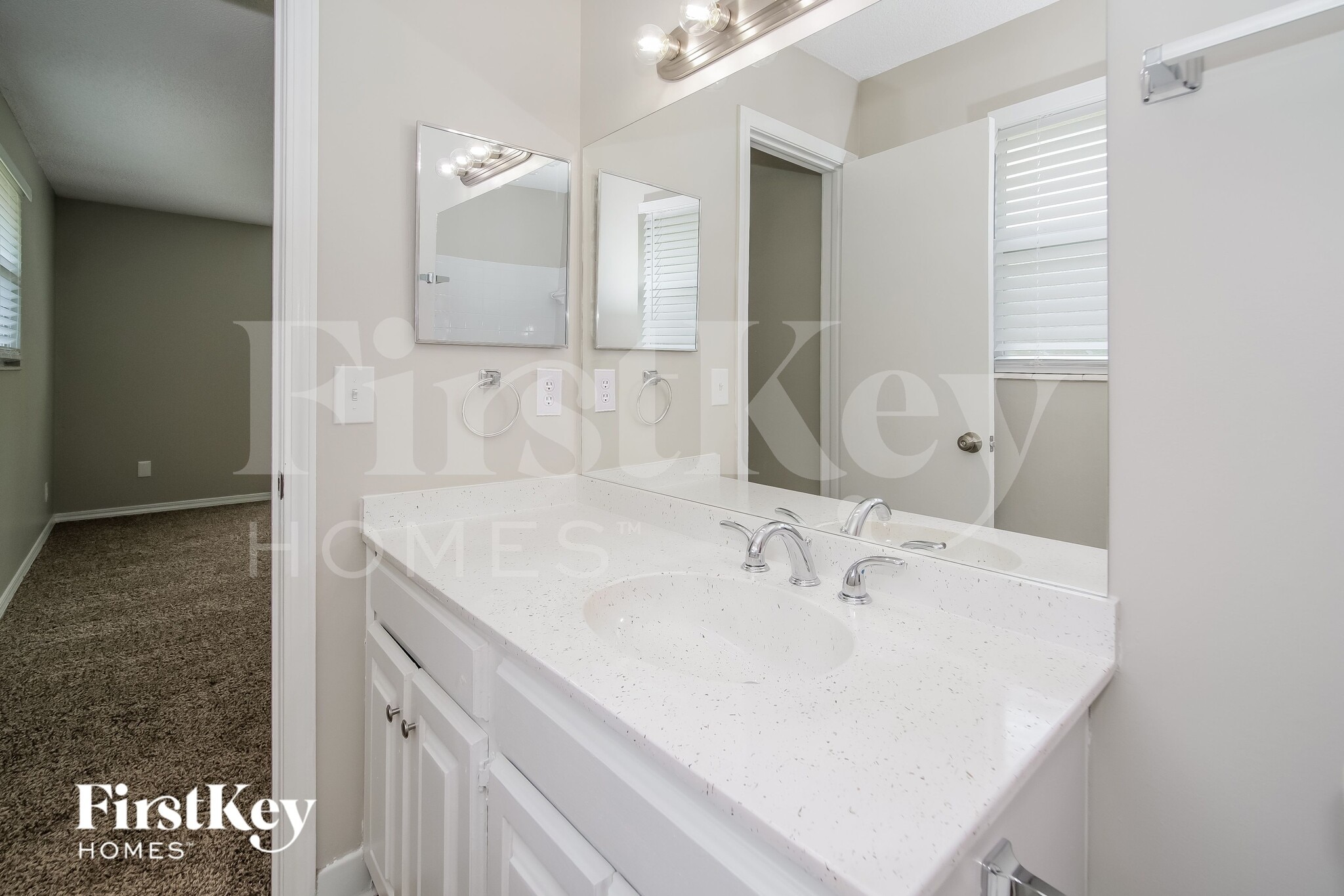 Building Photo - 156 Foxridge Rd