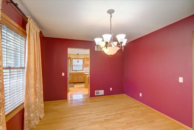 Building Photo - 7033 Rockstream Dr