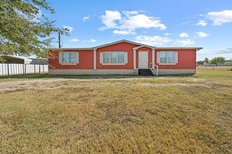 Building Photo - 7308 Pica Dr