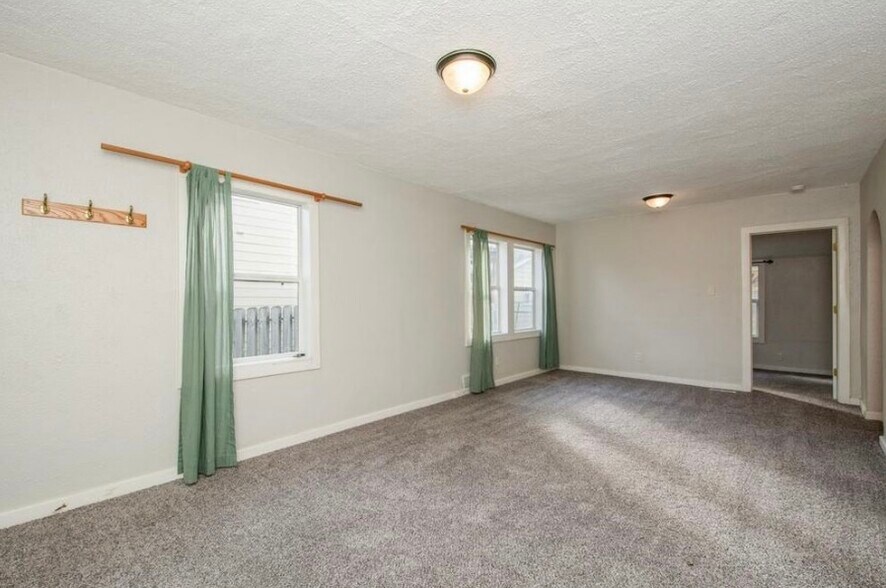 Living Room - 3906 7th St