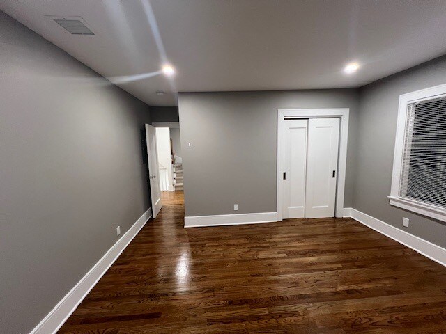 Building Photo - 1 Fairview Ave