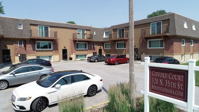 Primary Photo - Gifford Court Apartments