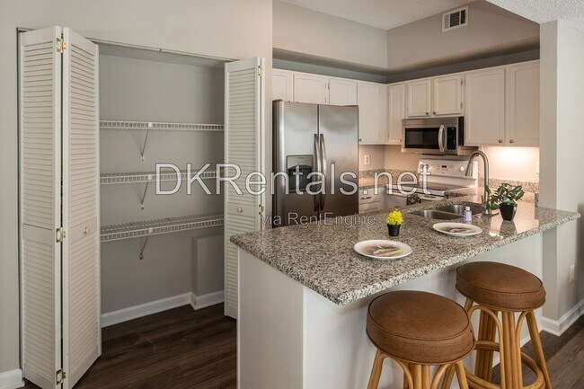 Building Photo - 3067 Steeplechase Dr