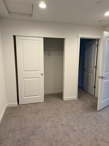 Building Photo - 2168 N 185th St