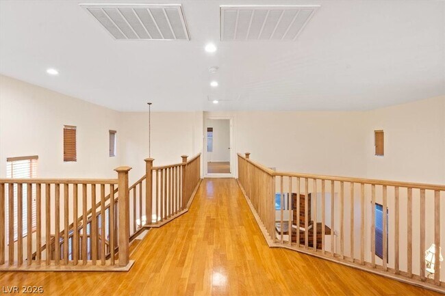 Building Photo - 1708 Cordoba Canyon St