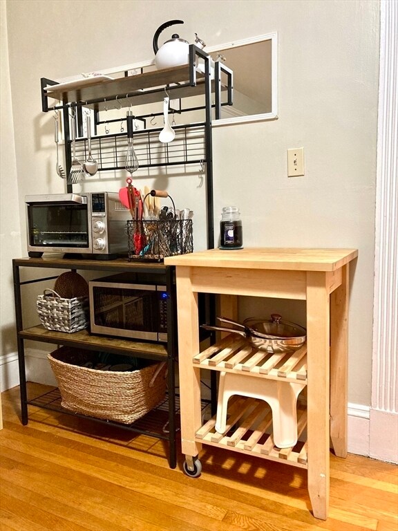 Building Photo - 8 Garrison St