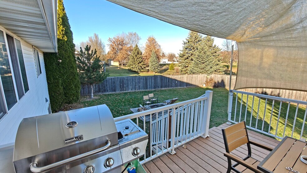 Building Photo - 1943 Parkway Ave