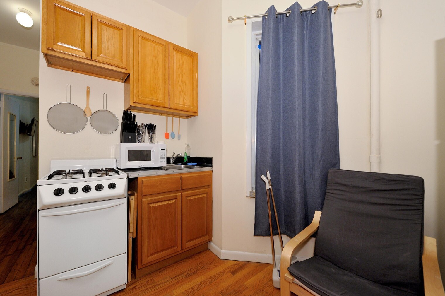Building Photo - 7 E 91st St