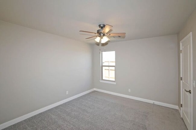 Building Photo - 4705 Scotty Dr