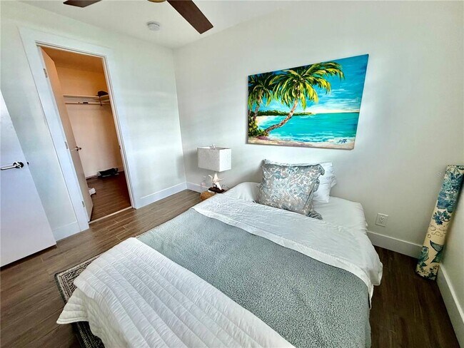 Building Photo - 980 Boca Ciega Isle Dr