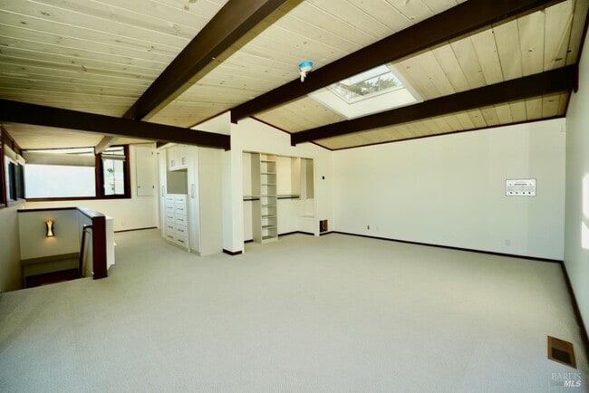 Building Photo - 119 Cloud View Rd