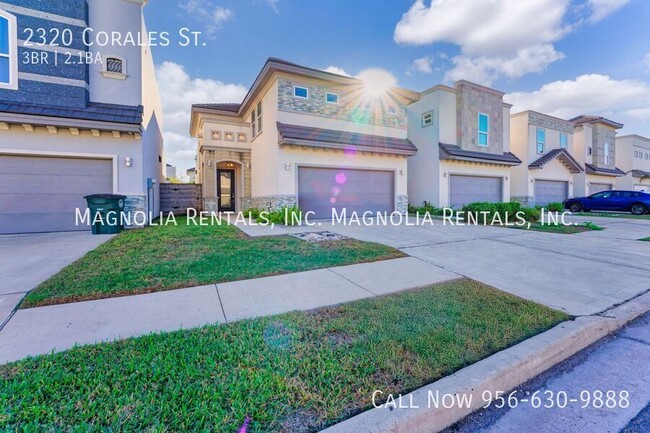 Building Photo - Amazing Townhouse on Shary Rd. for Rent